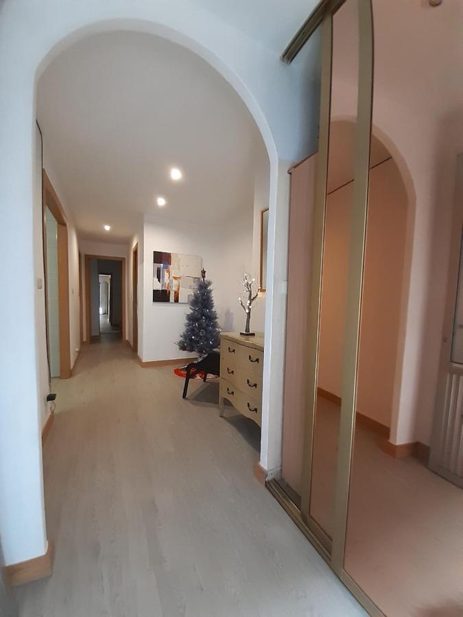 Moderno Y Centrico Apartamento En Vigo Apartment Exterior photo